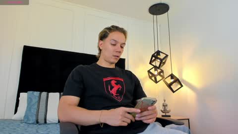 Jonathan Danielss  online show from 02-02-25, 10:57