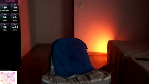 Snapshot of jonathanfranz123 chatting on 05-31-26, 11:06 jonathanfranz123 online show from 05-31-26, 11:06