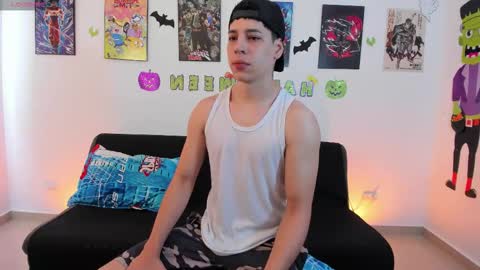 Instagram jonathanfit14 online show from 11-04-25, 02:05