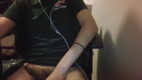 Snapshot of jonatron_mata1 chatting on 02-13-25, 04:54 jonatron_mata1 online show from 02-13-25, 04:54