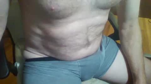 Snapshot of jonderr135 chatting on 02-01-26, 04:44 jonderr135 online show from 02-01-26, 04:44