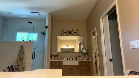 Snapshot of jonsch55 chatting on 04-12-26, 06:35 jonsch55 online show from 04-12-26, 06:35