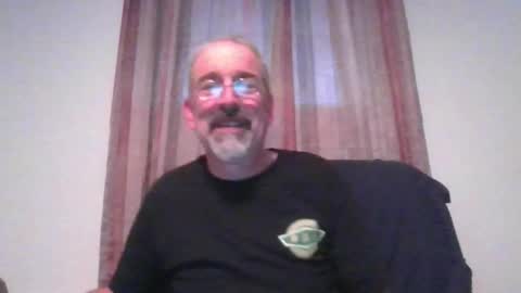 Snapshot of jony_five chatting on 01-12-25, 02:41 Jon online show from 01-12-25, 02:41