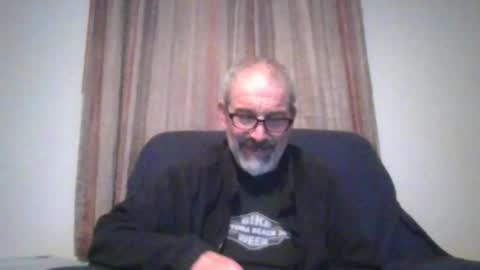 Snapshot of jony_five chatting on 01-19-25, 10:49 Jon online show from 01-19-25, 10:49