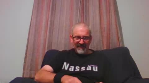 Snapshot of jony_five chatting on 09-17-25, 12:34 Jon online show from 09-17-25, 12:34