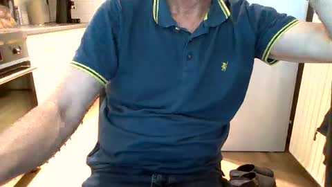 Snapshot of jop55 chatting on 06-18-26, 09:47 Jop55 online show from 06-18-26, 09:47