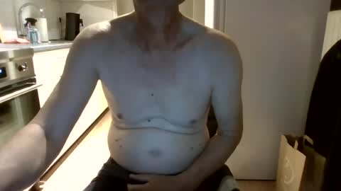 Snapshot of jop55 chatting on 07-02-26, 10:43 Jop55 online show from 07-02-26, 10:43
