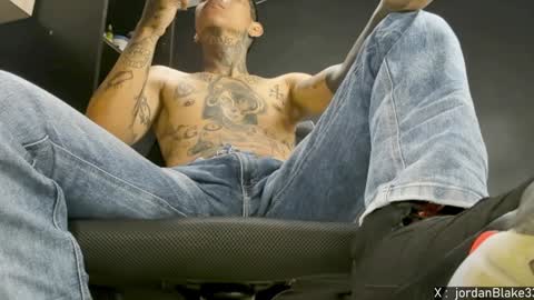 jordan33blake online show from 01-10-25, 11:11