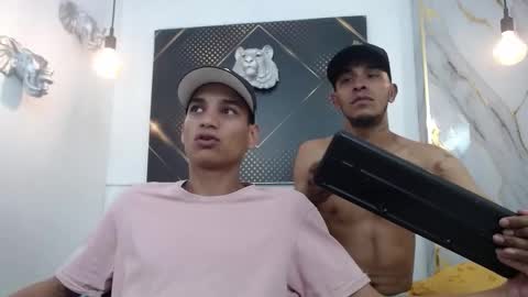 Snapshot of jordanandandrew chatting on 01-09-26, 10:00 jordanandandrew online show from 01-09-26, 10:00