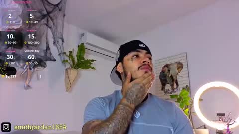 Snapshot of jordansmiith_ chatting on 10-22-25, 09:25 Jordan Smith online show from 10-22-25, 09:25