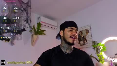 Snapshot of jordansmiith_ chatting on 10-30-25, 10:21 Jordan Smith online show from 10-30-25, 10:21