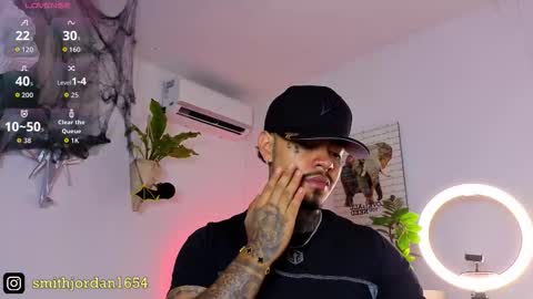 Snapshot of jordansmiith_ chatting on 11-03-25, 08:43 Jordan Smith online show from 11-03-25, 08:43