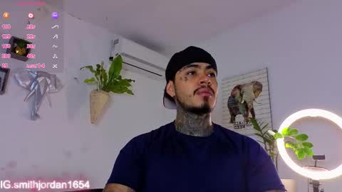 Snapshot of jordansmiith_ chatting on 11-22-25, 08:52 Jordan Smith online show from 11-22-25, 08:52