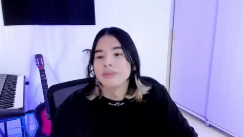 Jiho online show from 11-02-25, 03:47