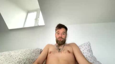 Snapshot of jordy_84 chatting on 10-08-25, 07:17 Jordy boy online show from 10-08-25, 07:17