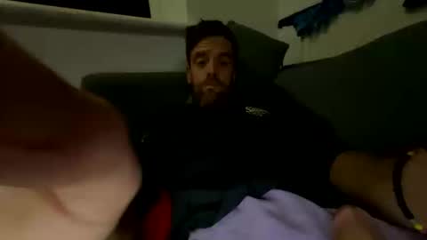 Snapshot of jordy_84 chatting on 10-11-25, 08:18 Jordy boy online show from 10-11-25, 08:18