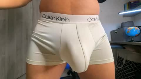 DAVID online show from 04-27-26, 01:03