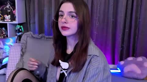 Rose online show from 11-16-25, 05:07