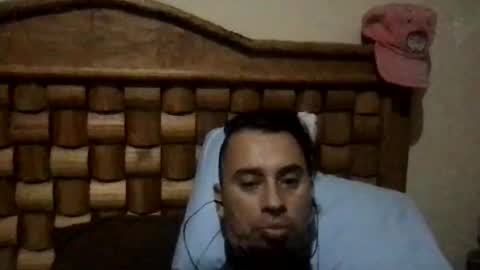 Snapshot of jose1234563 chatting on 01-10-25, 03:18 jose1234563 online show from 01-10-25, 03:18