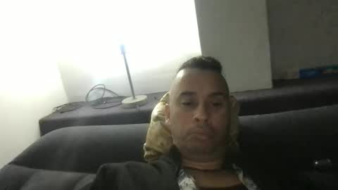 jose1234563 online show from 04-10-26, 11:04