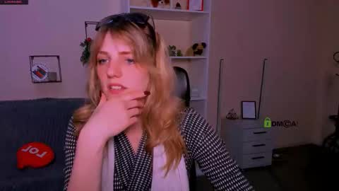 jose_fairy online show from 10-06-25, 07:33