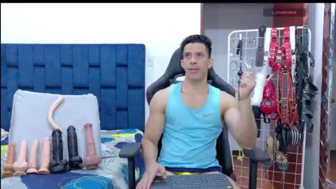 jose_rumbero91 online show from 04-21-26, 02:04