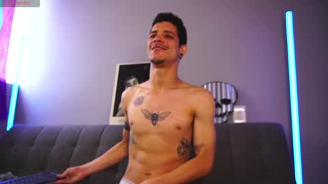 Snapshot of josefheat chatting on 03-03-25, 04:35 Josef online show from 03-03-25, 04:35