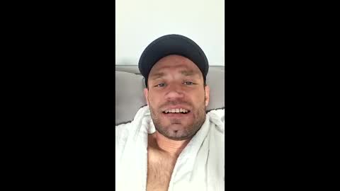 Snapshot of joseph58318 chatting on 05-11-26, 01:00 joseph58318 online show from 05-11-26, 01:00