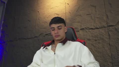 JOSEPH  online show from 03-08-26, 12:20