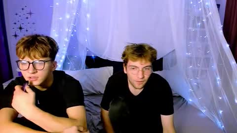 Snapshot of joseph_bear_ chatting on 10-19-25, 07:14 joseph_bear_ online show from 10-19-25, 07:14