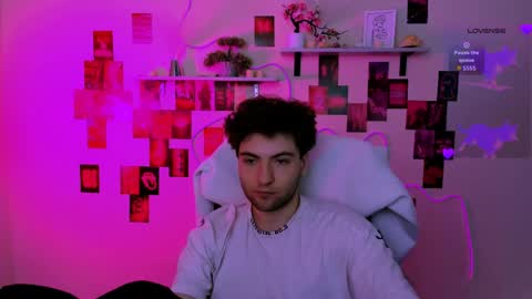 joseph_bear_ online show from 04-01-26, 08:48