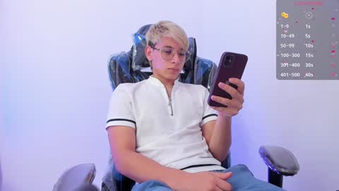 Snapshot of joseph_brown_ chatting on 12-31-24, 12:57 JOSEPH BROWN online show from 12-31-24, 12:57