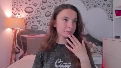 Josephine online show from 05-16-26, 12:26