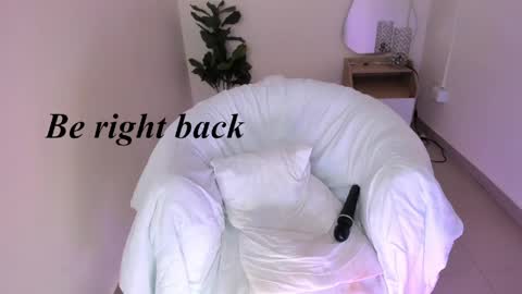 Josette Areces online show from 04-01-26, 01:06