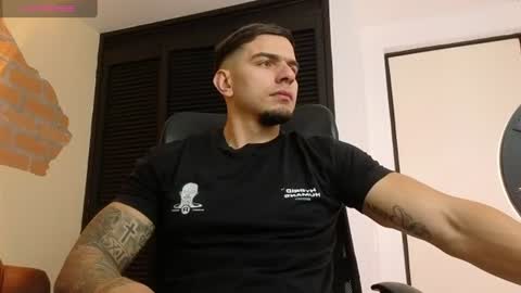 josh_miller01 online show from 07-06-26, 02:03