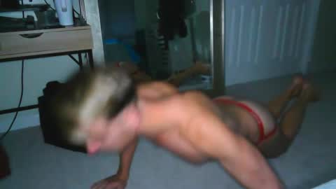 Snapshot of joshjordanxx chatting on 11-11-25, 11:43 Josh Jordan online show from 11-11-25, 11:43