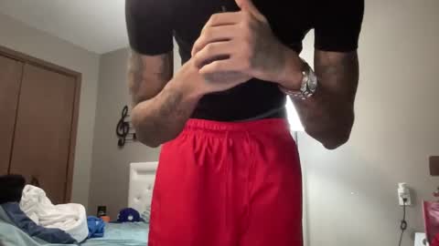 Snapshot of joshperrygoon chatting on 12-30-24, 05:37 joshperrygoon online show from 12-30-24, 05:37