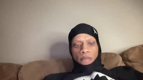 Snapshot of joshperrygoon chatting on 01-01-25, 03:23 joshperrygoon online show from 01-01-25, 03:23