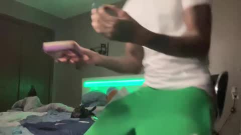 Snapshot of joshperrygoon chatting on 01-05-25, 07:28 joshperrygoon online show from 01-05-25, 07:28