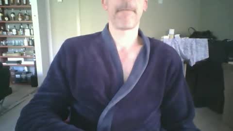 joshua154197 online show from 04-08-26, 06:35