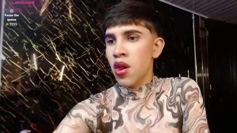 joshua_saenz_ online show from 05-08-26, 01:11