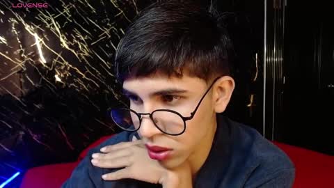 joshua_saenz_ online show from 05-14-26, 03:13