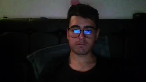 josux8 online show from 12-17-25, 04:07