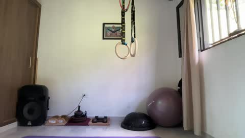 Im Jouliano online show from 06-01-26, 04:09