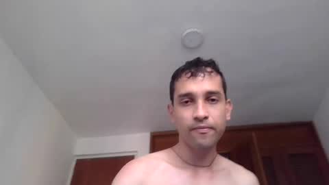 Snapshot of jovenvergonguapo09 chatting on 08-01-26, 11:42 Van Helsing online show from 08-01-26, 11:42