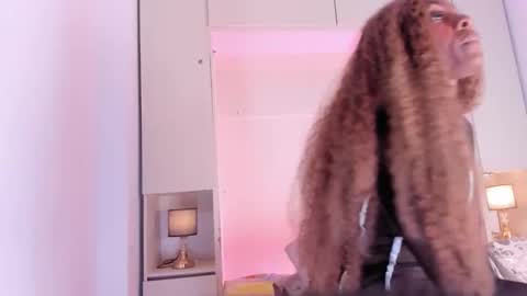 joyceblake online show from 02-04-26, 08:14