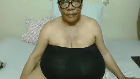 DairyQueen online show from 11-02-25, 08:22