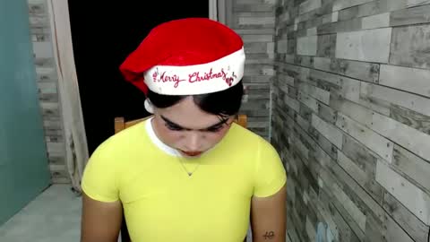 Snapshot of joycum_xxx chatting on 12-09-24, 02:13 JOY in your heart  online show from 12-09-24, 02:13