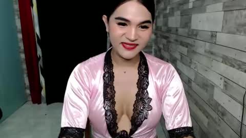 Snapshot of joycum_xxx chatting on 01-05-25, 07:49 JOY in your heart  online show from 01-05-25, 07:49