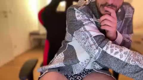 joyfulleyes online show from 11-13-25, 03:33